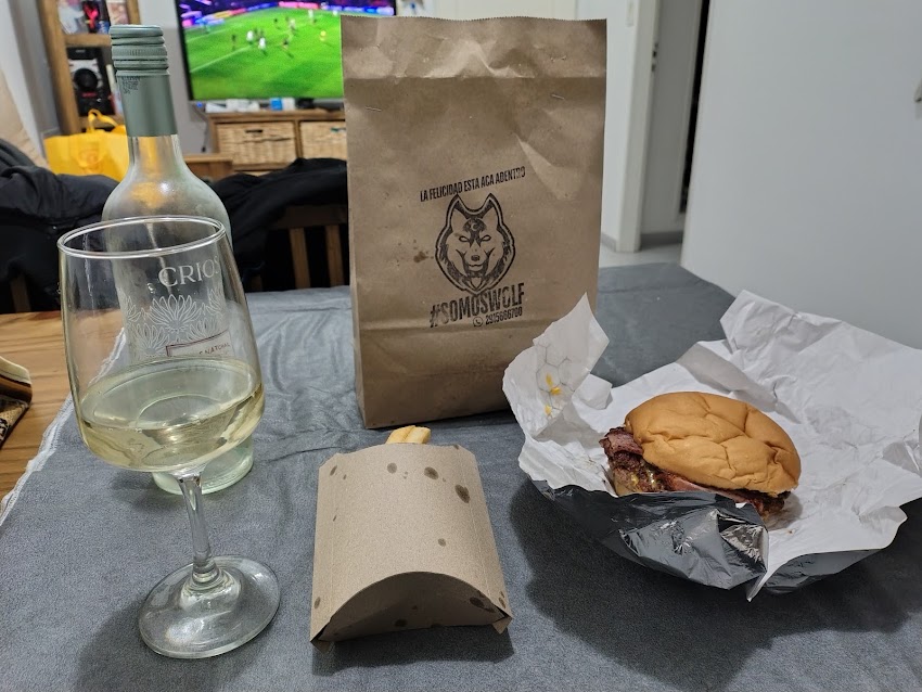 Wolf Burgers