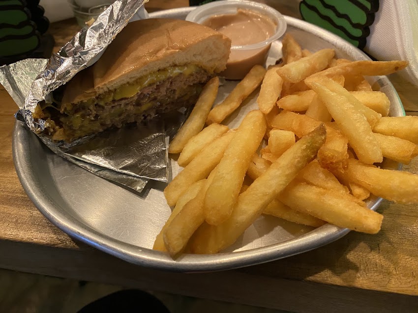 BURGER SHOPPE Godoy Cruz