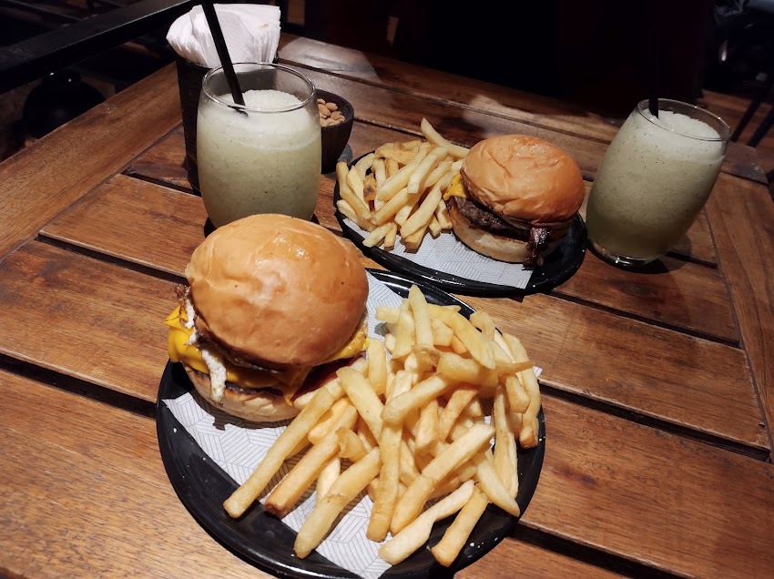 Buffalo Coffee & Food