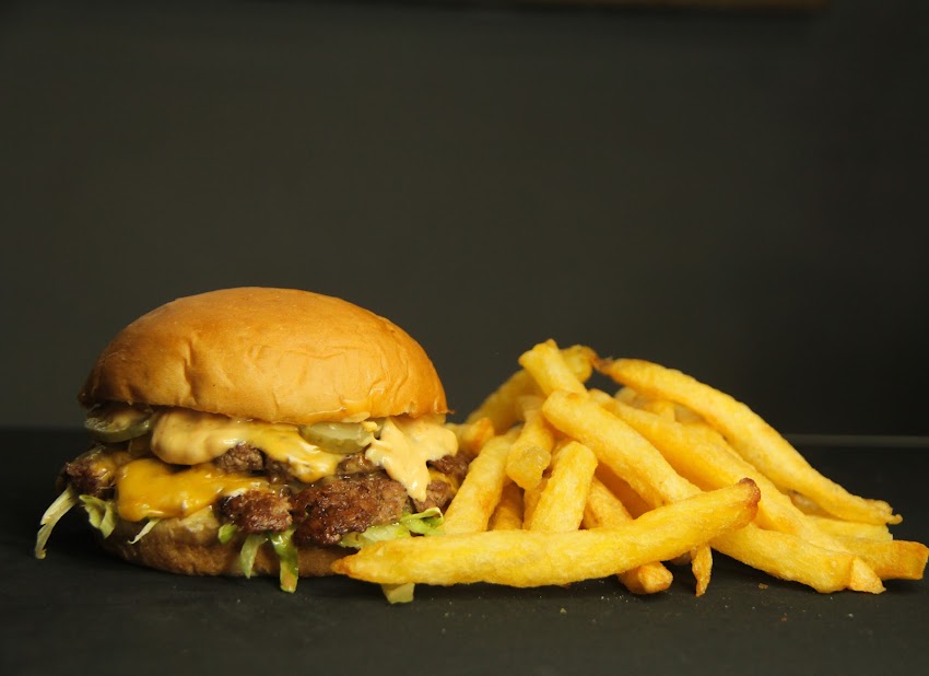 Burger Studio