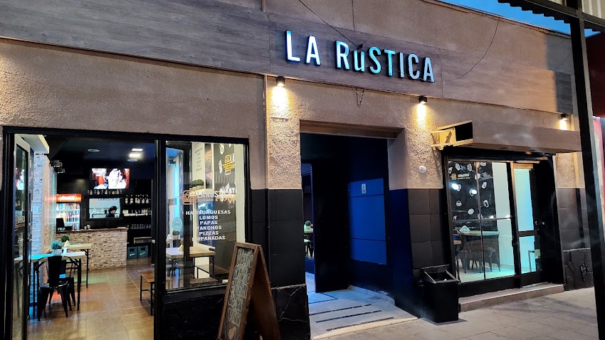 LA RùSTICA