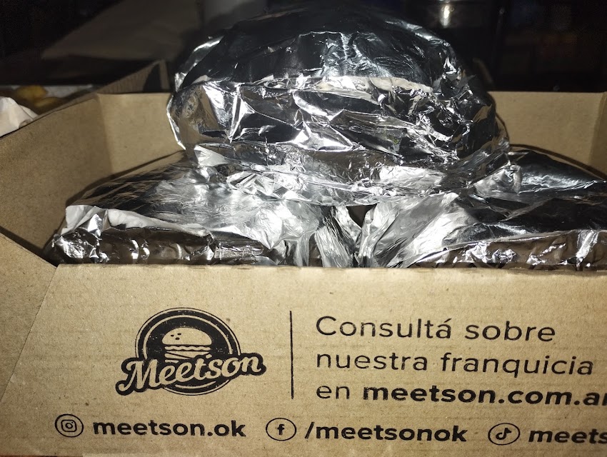 Meetson by Morphie`s