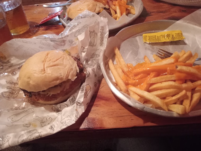 Golden Bar Dorrego