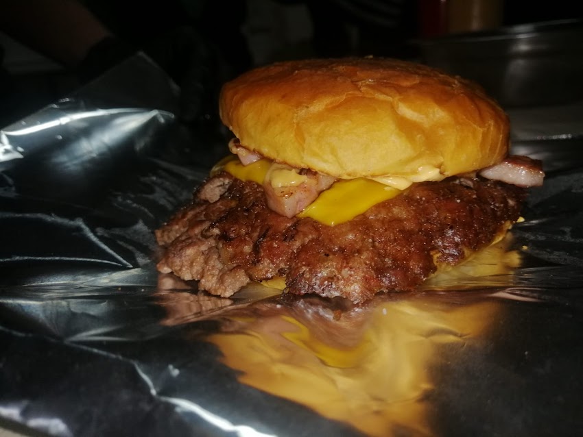 Golden Burger 🍔