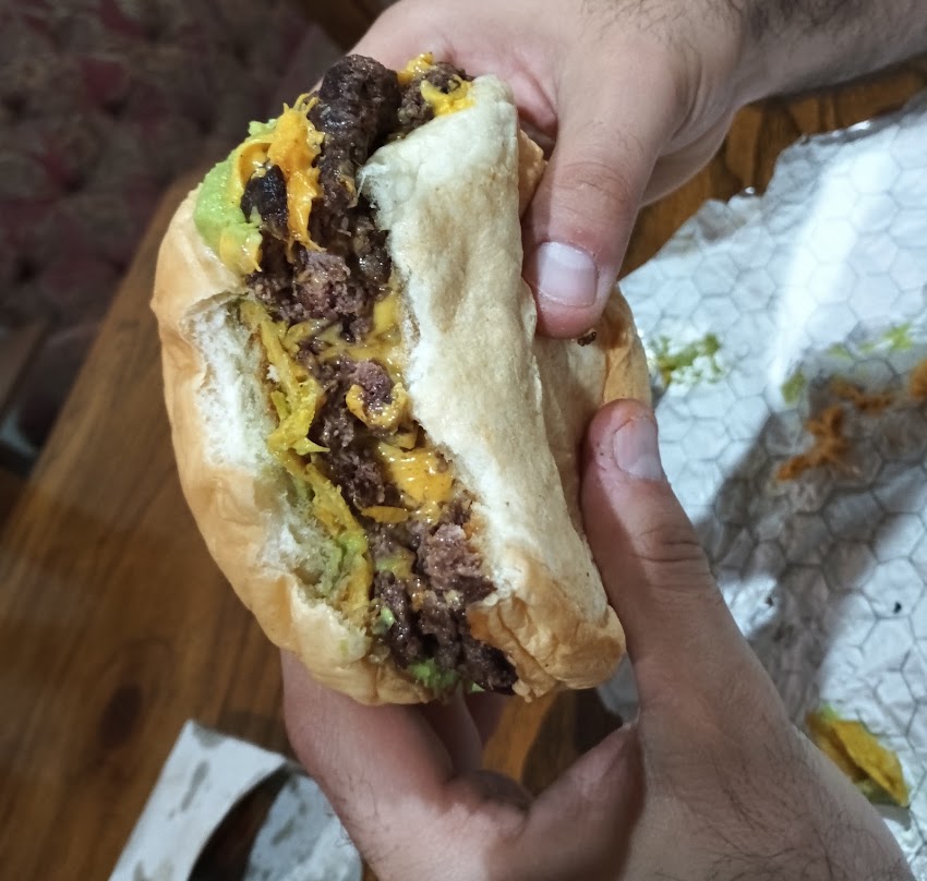 Náim’s Burgers