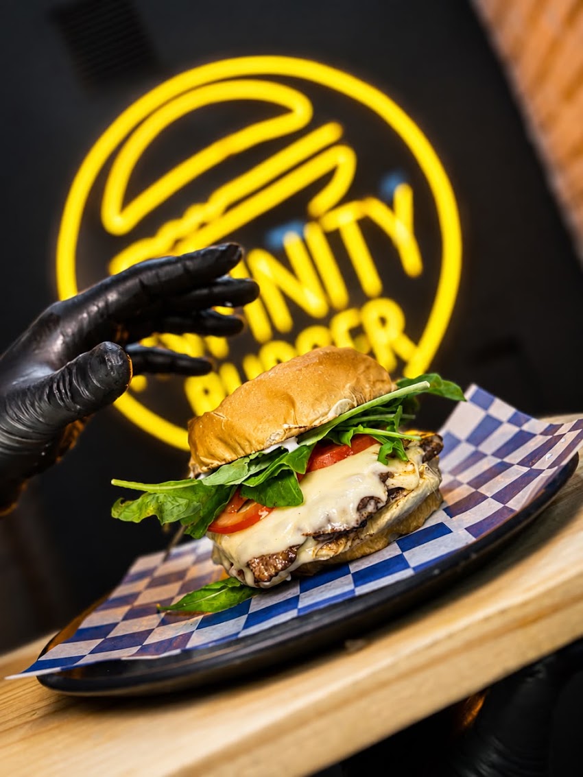 Infinity burger