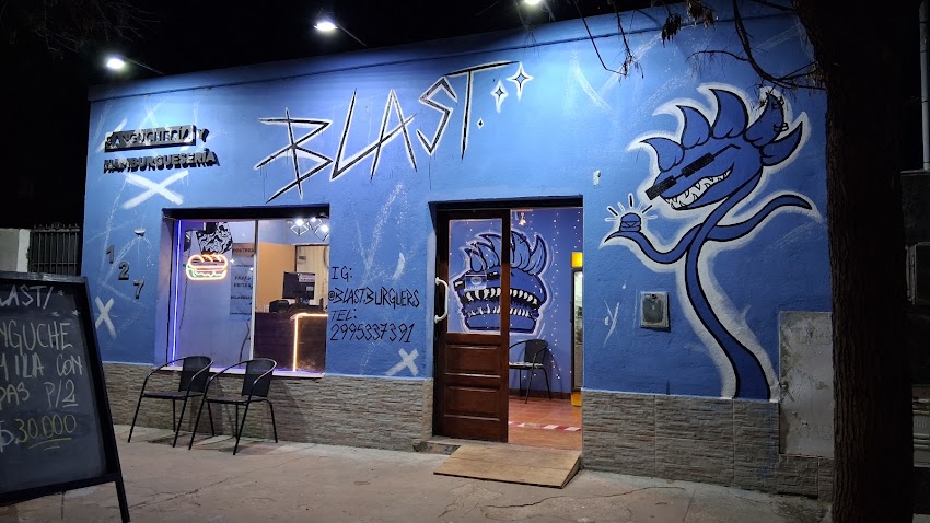 BLAST – HAMBURGUESERÍA Y SANGUCHERÍA PLOTTIER