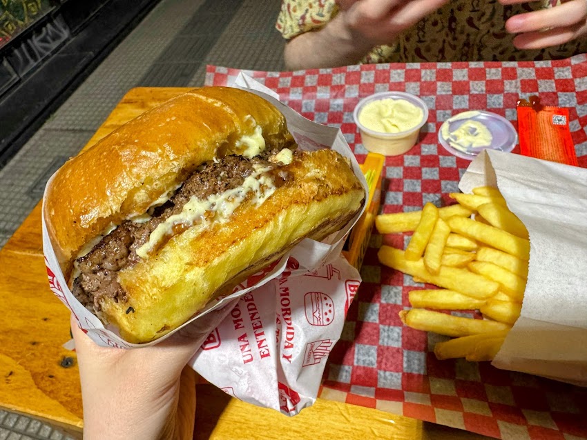 Big FyLs Hamburgueseria