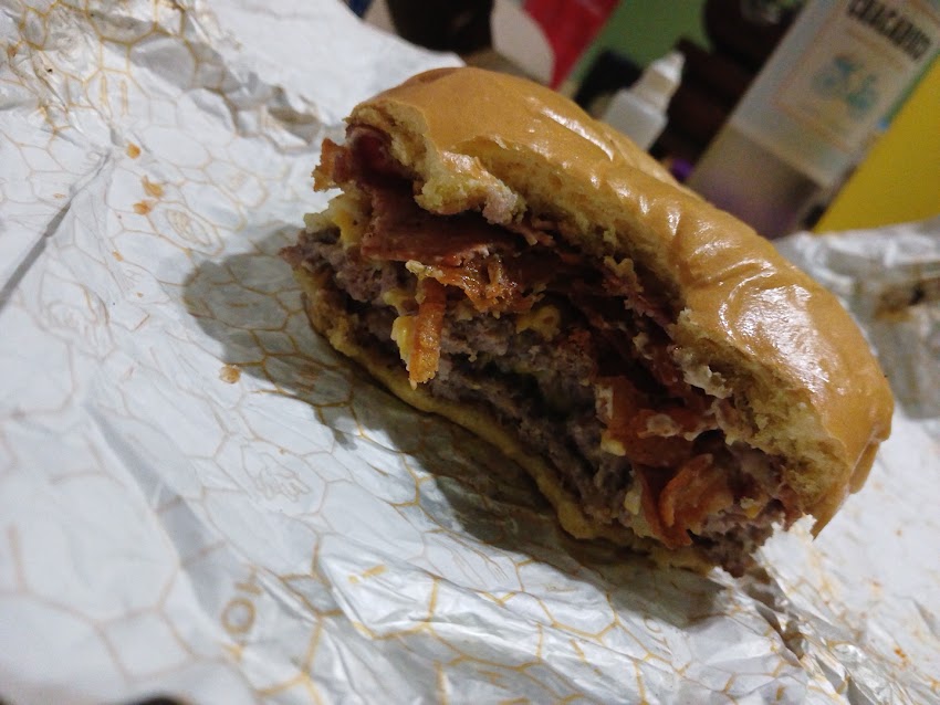 Tozir Burger