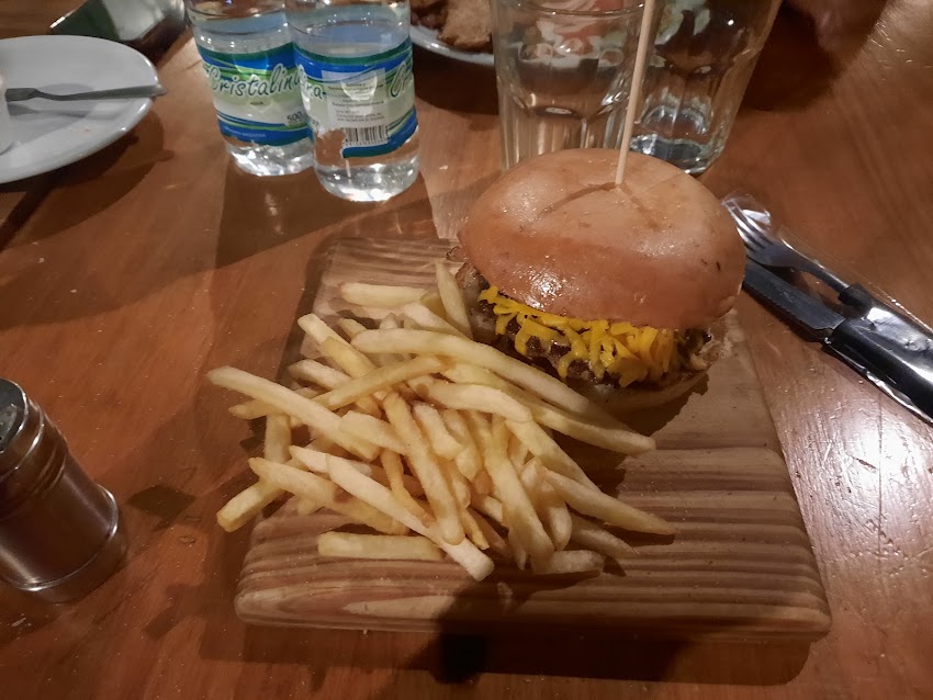 La Fabrica Bar