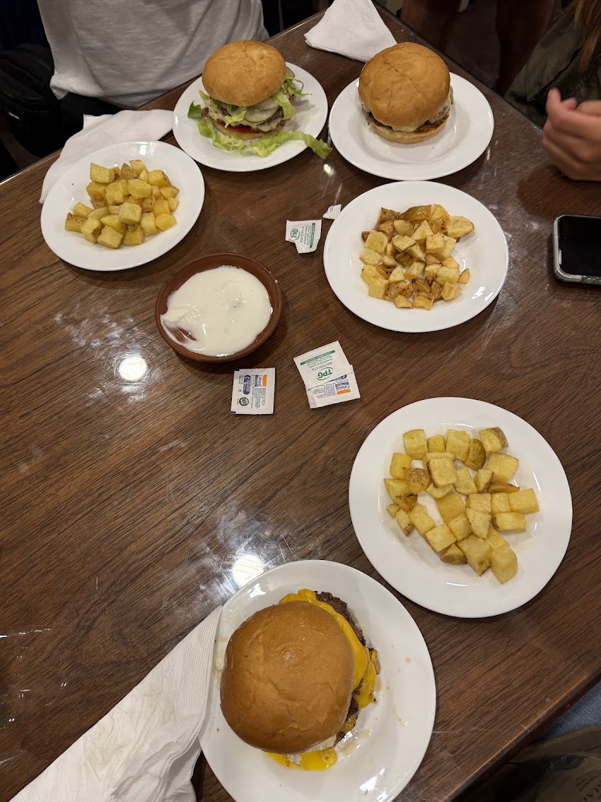 La Local Burger